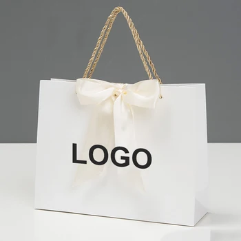 5 Adet Özel Logo sevgililer günü hediyeleri paketi beyaz çanta düğün papyonu lüks çanta küçük iş çantası kişiselleştirme